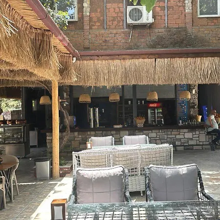 Balli Butik Restaurant Bar 3*