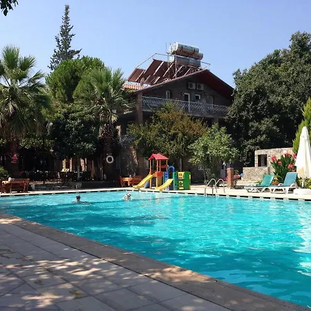 Balli Butik Restaurant Bar Hotel