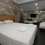 Balli Butik 3*
