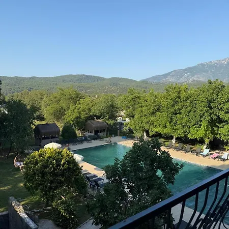 فندق Balli Boutique Hotel & Restaurant 3*