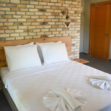 Balli Boutique & Restaurant 3*